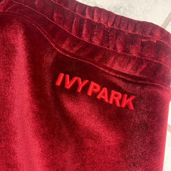 Ivy park velvet joggers - Picture 4 of 4